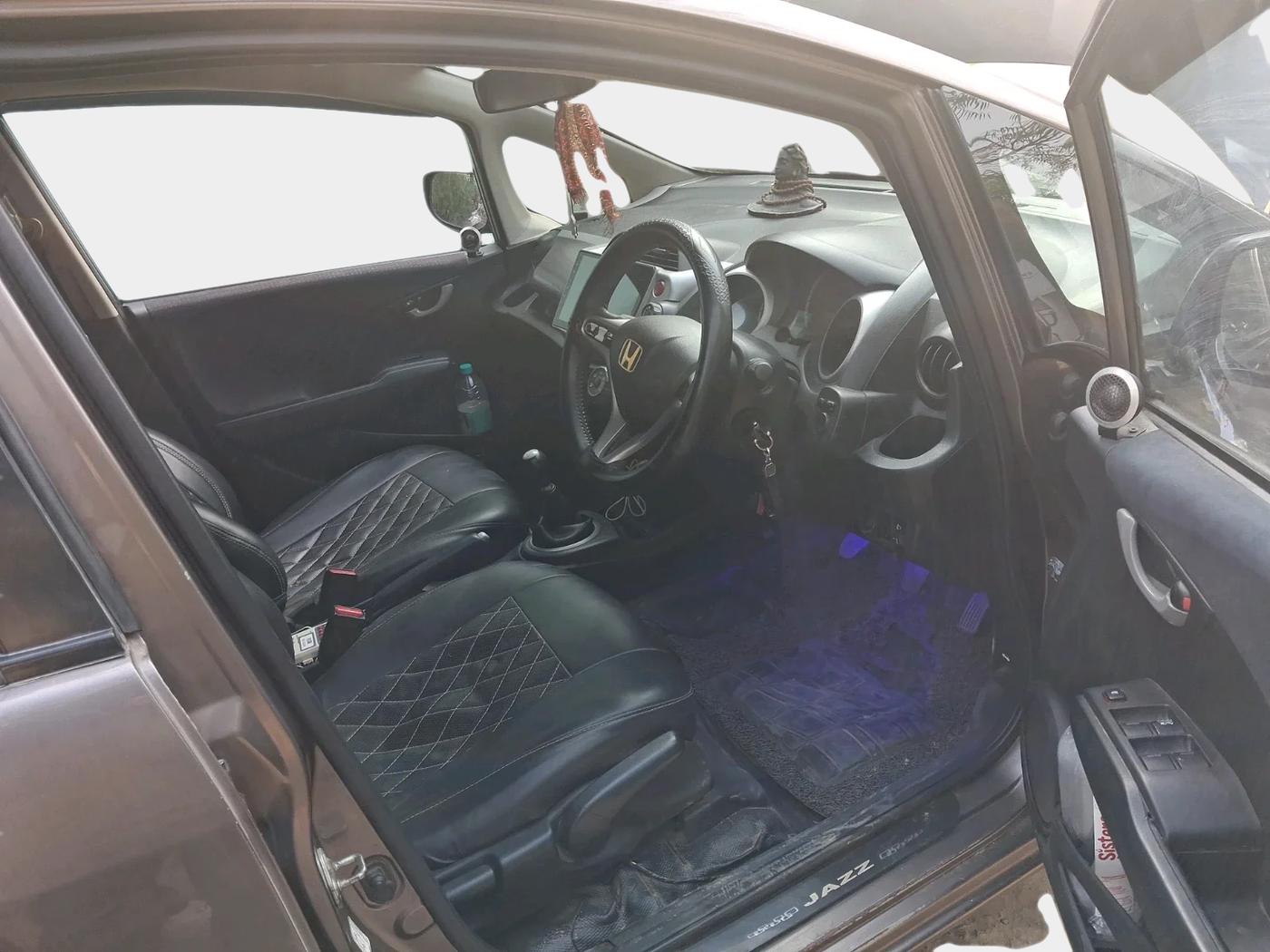2012 Honda Jazz 1.2L I-VTEC X, Petrol, Manual, 2,04,506 km, interior