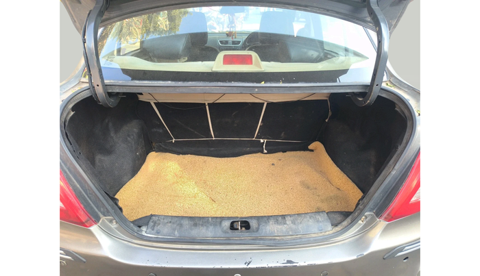 2016 Maruti Swift Dzire VDI, Diesel, Manual, 1,55,868 km, exterior