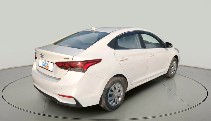 2017 Hyundai Verna 1.6 EX CRDI, Diesel, Manual, 1,07,097 km, exterior