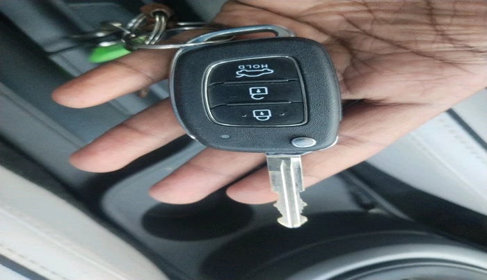 2023 Hyundai GRAND I10 NIOS SPORTZ 1.2 KAPPA VTVT, Petrol, Manual, 18,245 km, interior