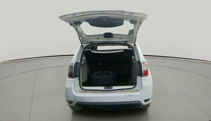 2014 Nissan Terrano XL (D), Diesel, Manual, 1,17,465 km, exterior