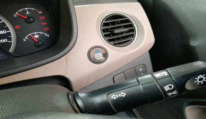 2015 Hyundai Grand i10 SPORTZ 1.2 KAPPA VTVT, Petrol, Manual, 37,273 km, interior