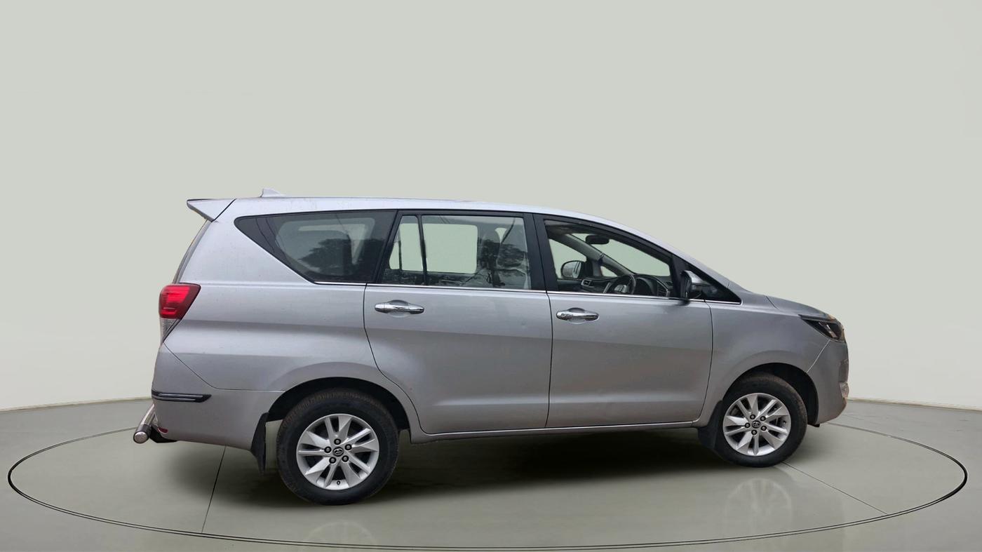 2018 Toyota Innova Crysta 2.4 VX 8 STR, Diesel, Manual, 1,33,896 km, exterior