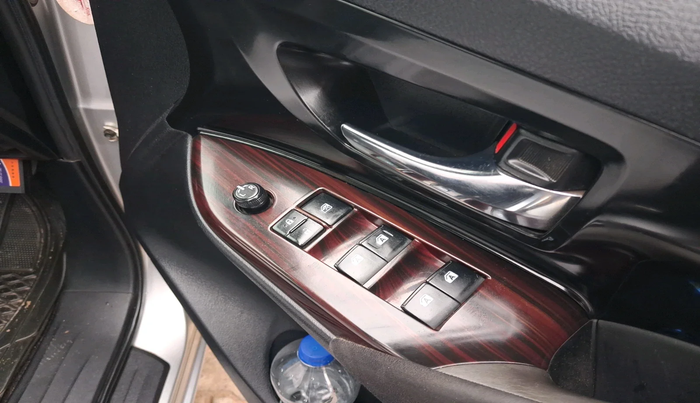 2018 Toyota Innova Crysta 2.4 VX 8 STR, Diesel, Manual, 1,33,896 km, interior