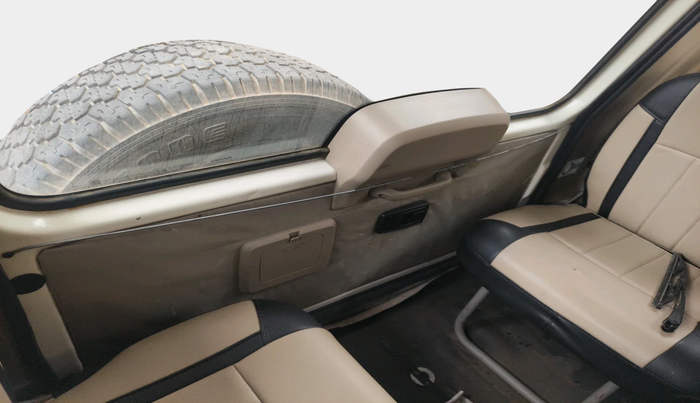 2021 Mahindra Bolero B6 (O), Diesel, Manual, 41,128 km, interior