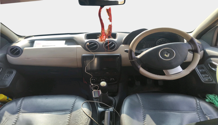 2014 Renault Duster 85 PS RXL DIESEL, Diesel, Manual, 1,06,882 km, interior