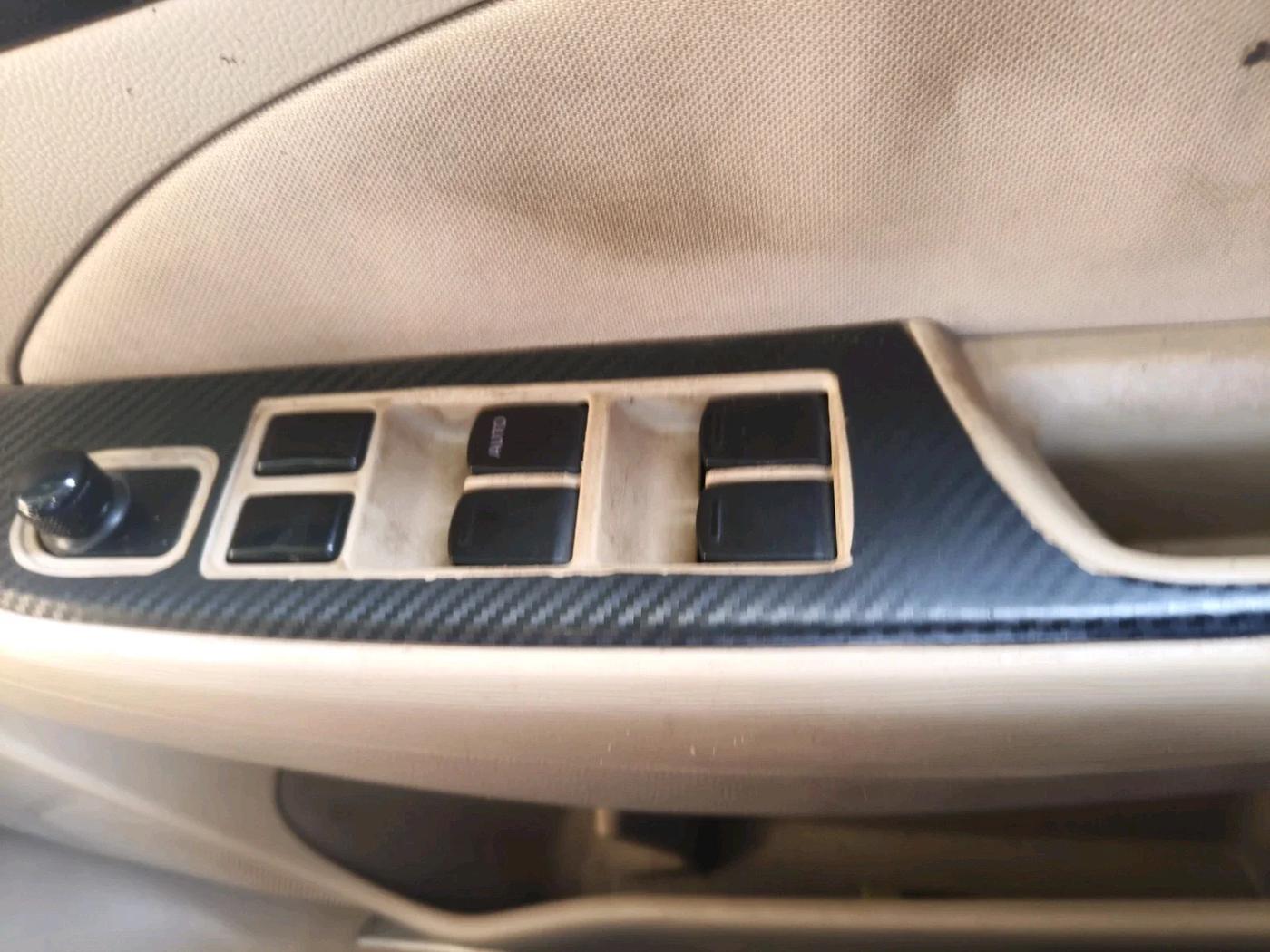 2017 Maruti Dzire VDI, Diesel, Manual, 1,08,512 km, interior