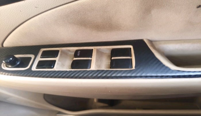 2017 Maruti Dzire VDI, Diesel, Manual, 1,08,512 km, interior