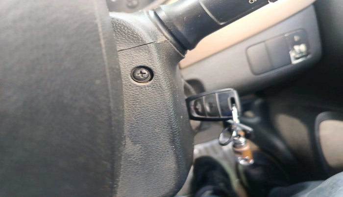 2013 Hyundai Grand i10 MAGNA 1.1 CRDI, Diesel, Manual, 1,03,832 km, interior