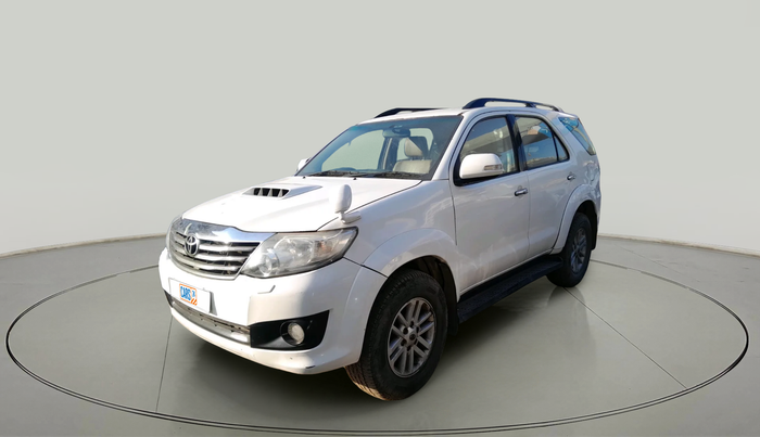 2013 Toyota Fortuner 3.0 4X2 AT, Diesel, Automatic, 52,314 km, exterior