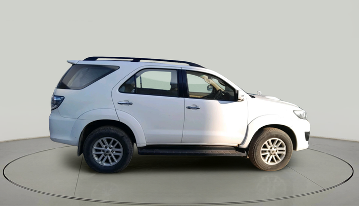 2013 Toyota Fortuner 3.0 4X2 AT, Diesel, Automatic, 52,314 km, exterior