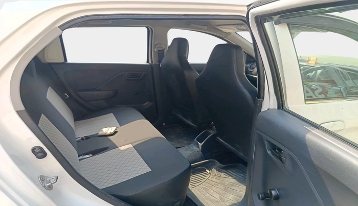 2022 Maruti Alto K10 VXI, Petrol, Manual, 27,105 km, interior