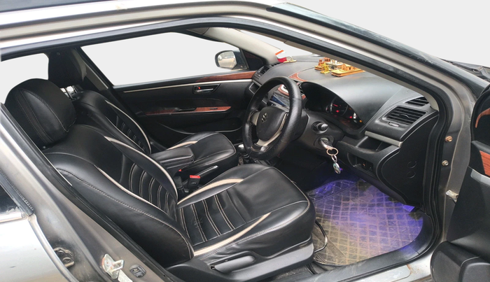 2015 Maruti Swift VXI, Petrol, Manual, 1,29,375 km, interior