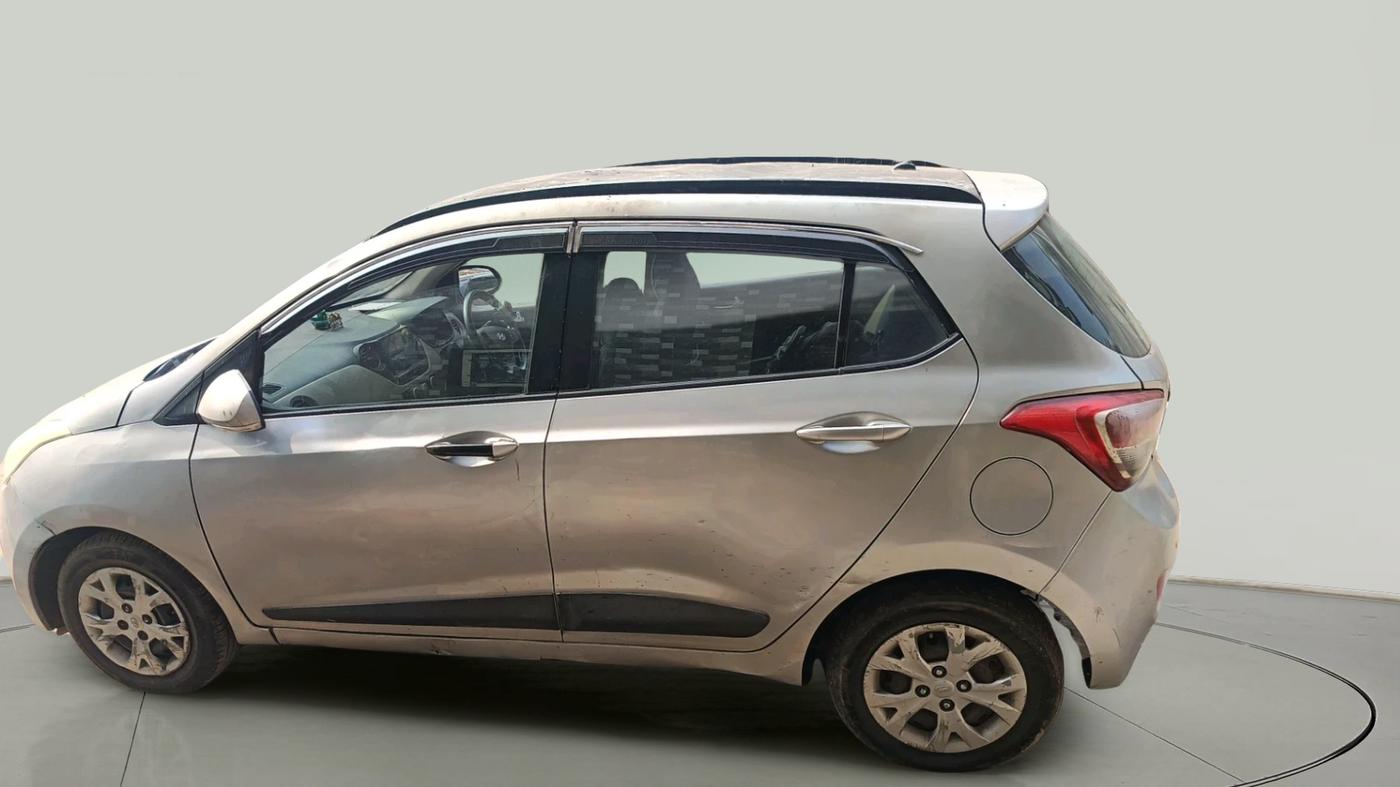 2015 Hyundai Grand i10 SPORTZ 1.2 KAPPA VTVT, Petrol, Manual, 55,249 km, exterior