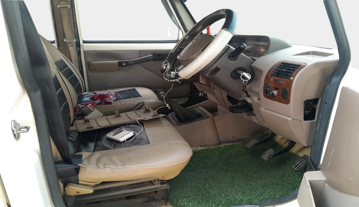 2015 Mahindra Bolero SLX BS IV, Diesel, Manual, 1,16,929 km, interior