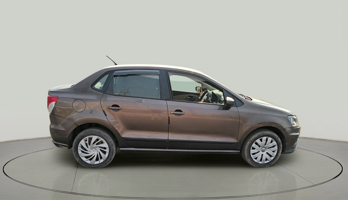 2016 Volkswagen Ameo COMFORTLINE 1.5 AT, Diesel, Automatic, 1,06,042 km, exterior