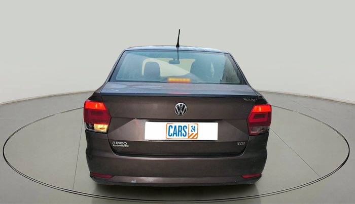 2016 Volkswagen Ameo COMFORTLINE 1.5 AT, Diesel, Automatic, 1,06,042 km, exterior