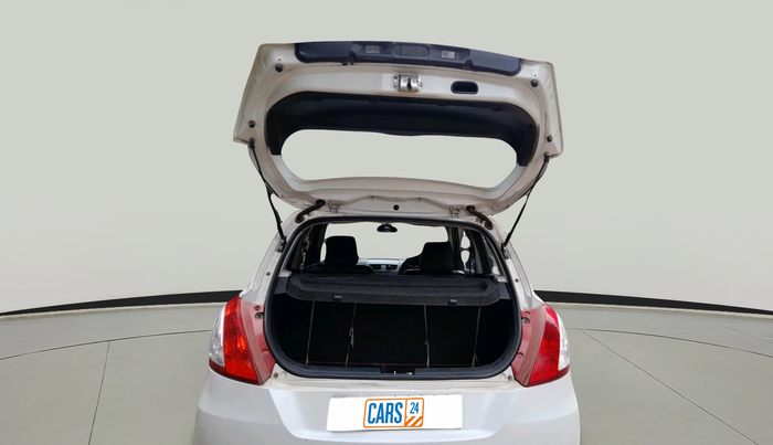 2012 Maruti Swift LXI, Petrol, Manual, 1,35,450 km, exterior