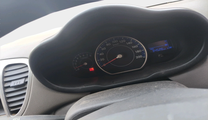 2011 Hyundai i10 MAGNA 1.1, Petrol, Manual, 34,528 km, interior