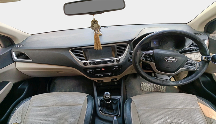 2017 Hyundai Verna 1.6 CRDI SX, Diesel, Manual, 1,95,000 km, interior