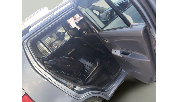 2011 Maruti Wagon R 1.0 VXI, Petrol, Manual, 1,30,881 km, interior