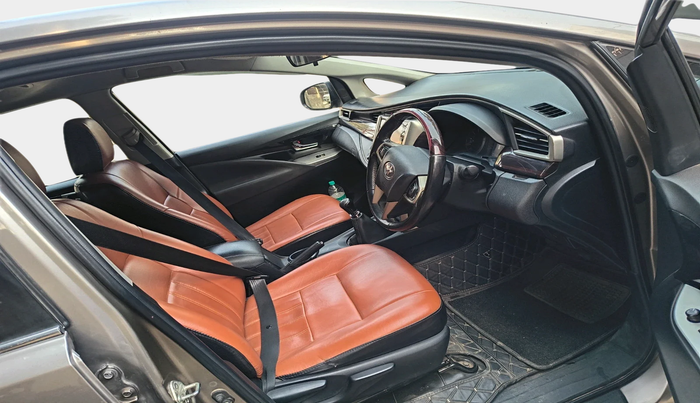 2018 Toyota Innova Crysta 2.4 VX 7 STR, Diesel, Manual, 1,16,207 km, interior