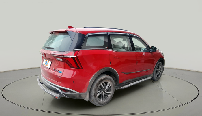2022 Mahindra XUV700 AX 5 P AT 5 STR, Petrol, Automatic, 42,129 km, exterior