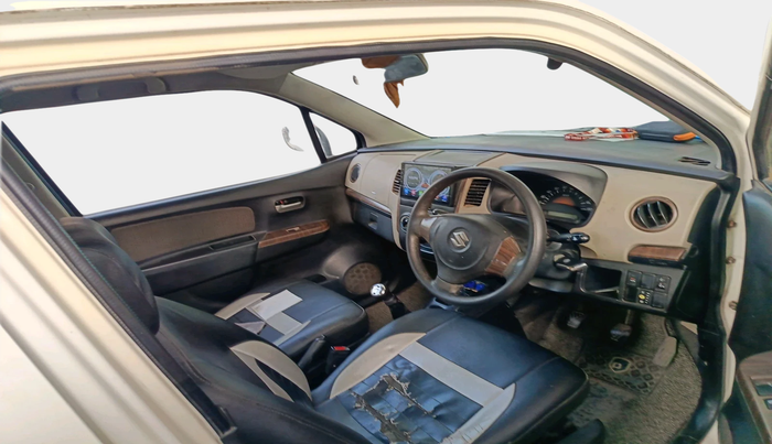 2013 Maruti Wagon R 1.0 LXI, Petrol, Manual, 1,29,080 km, interior