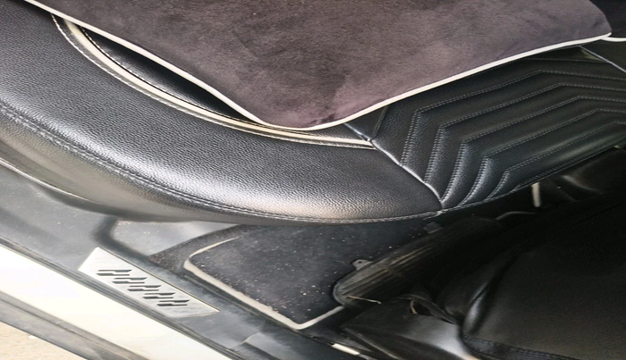 2016 Maruti Vitara Brezza VDI, Diesel, Manual, 90,917 km, interior