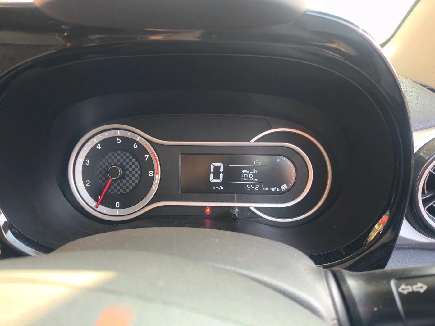 2022 Hyundai GRAND I10 NIOS SPORTZ 1.2 KAPPA VTVT, Petrol, Manual, 15,421 km, interior