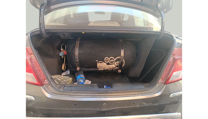 2018 Maruti Dzire VXI AMT, Petrol, Automatic, 1,18,492 km, exterior