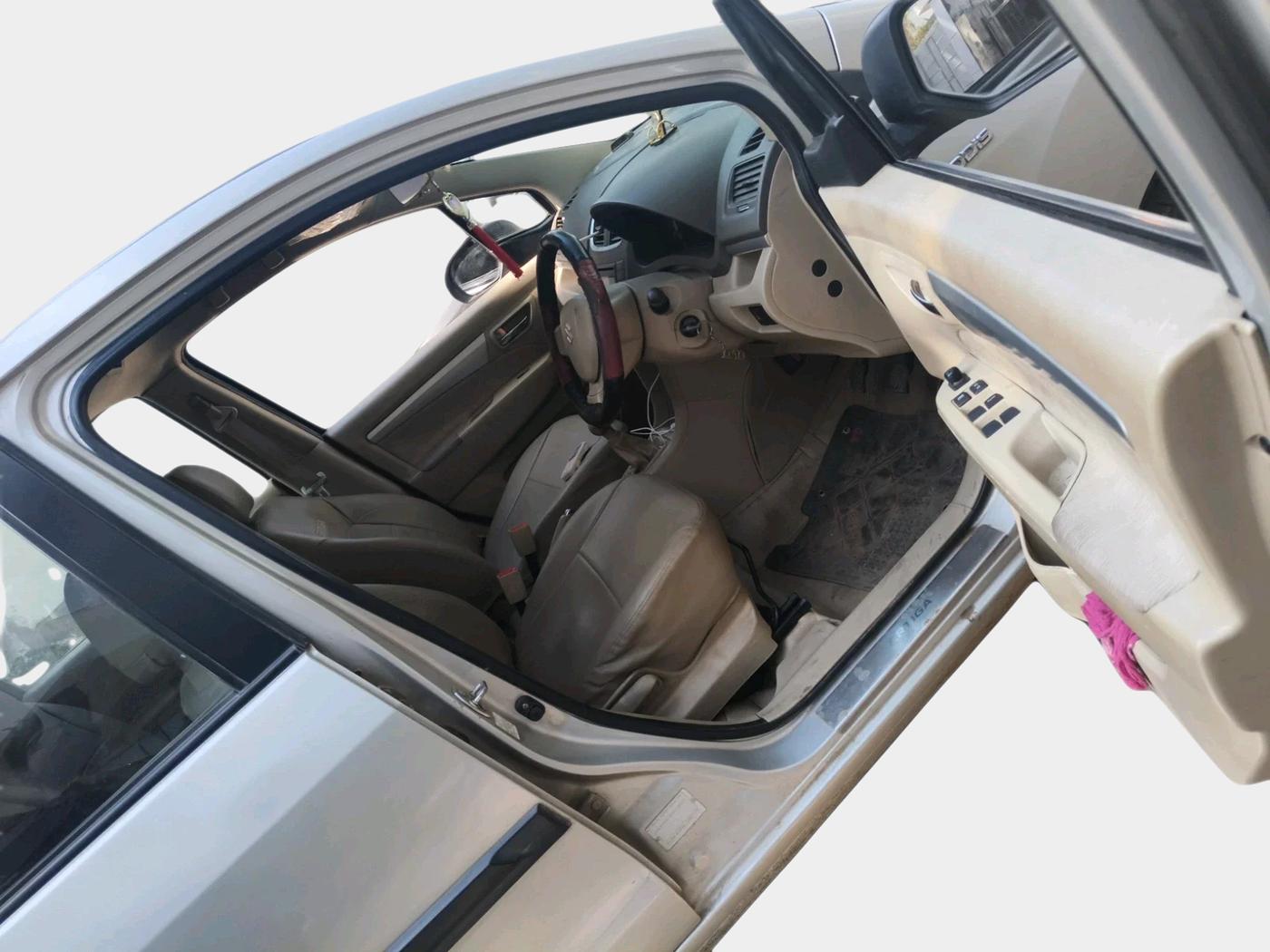 2013 Maruti Ertiga VDI, Diesel, Manual, 63,111 km, interior