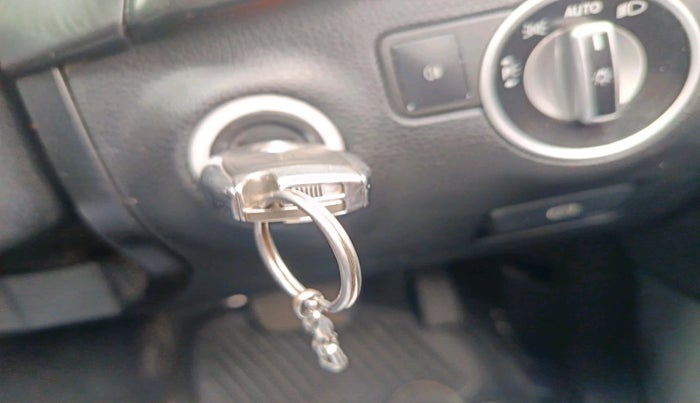 2014 Mercedes Benz Ml Class 250 CDI, Diesel, Automatic, 2,46,866 km, interior