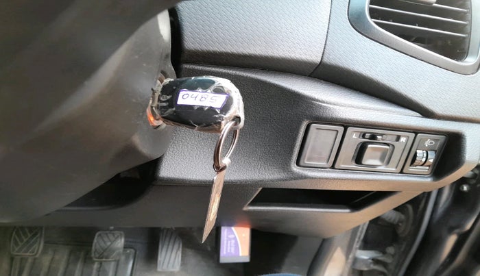 2018 Maruti Vitara Brezza VDI, Diesel, Manual, 92,127 km, interior