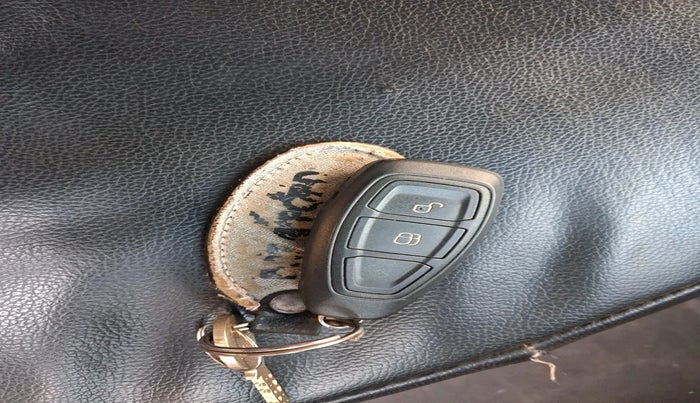 2016 Ford Ecosport TITANIUM 1.5L DIESEL, Diesel, Manual, 1,07,001 km, interior