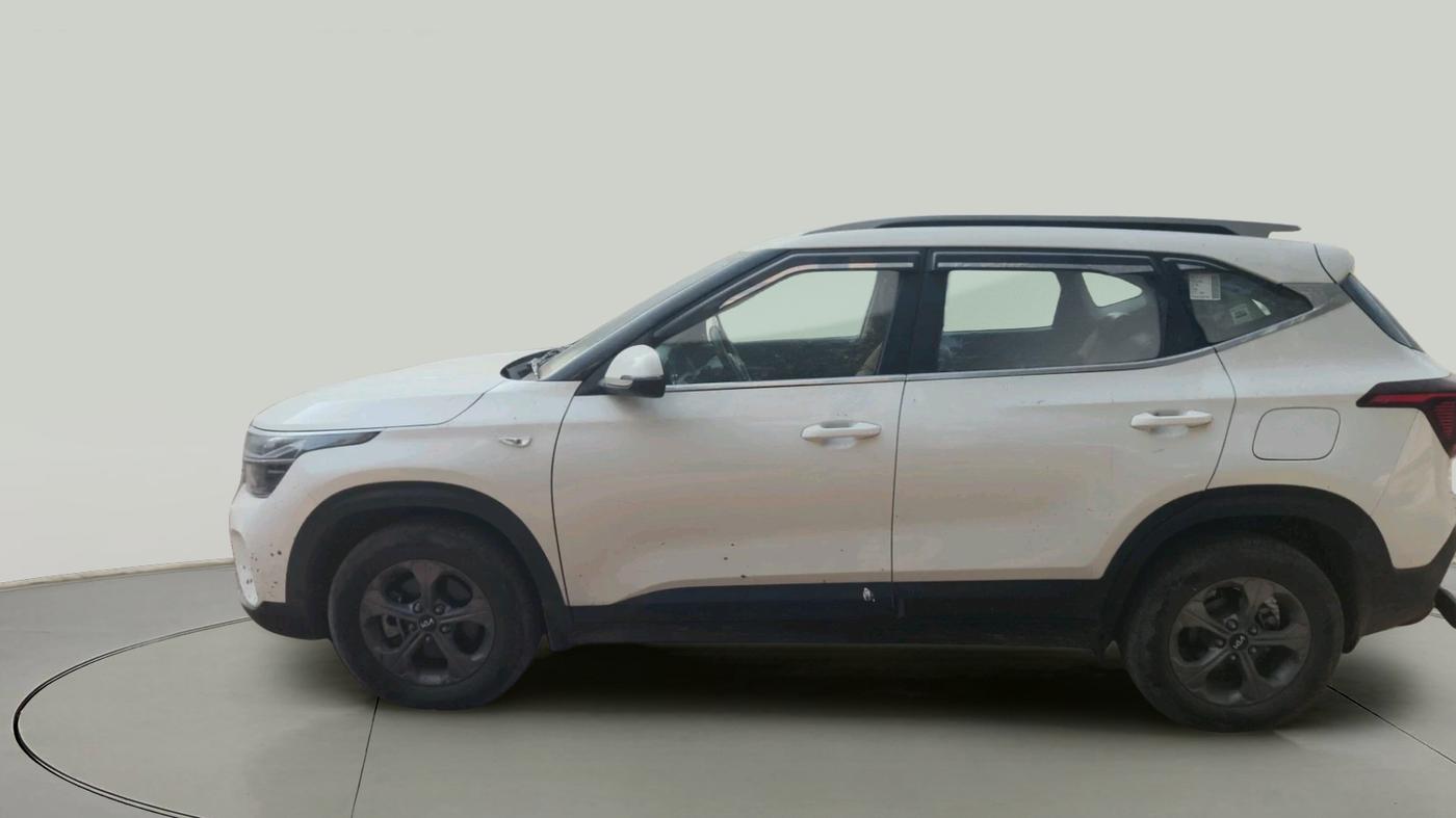 2025 KIA SELTOS HTE (O)1.5 Petrol MT, Petrol, Manual, 5,850 km, exterior