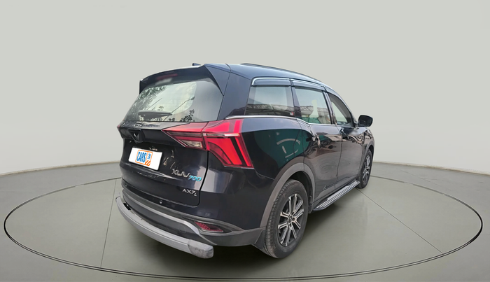 2022 Mahindra XUV700 AX 7 LUXURY D AT 7 STR, Diesel, Automatic, 67,280 km, exterior