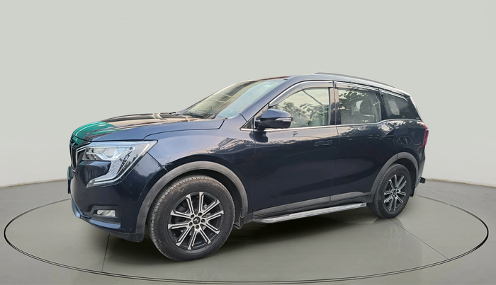 2022 Mahindra XUV700 AX 7 LUXURY D AT 7 STR, Diesel, Automatic, 67,280 km, exterior