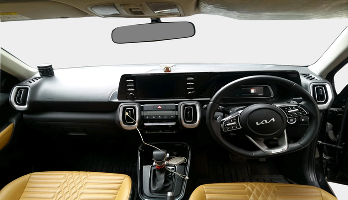 2024 KIA SONET 	 HTX 1.0 TURBO DCT, Petrol, Automatic, 10,765 km, interior