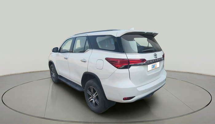 2018 Toyota Fortuner 2.8 4X2 MT, Diesel, Manual, 62,939 km, exterior