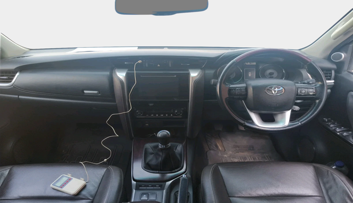 2018 Toyota Fortuner 2.8 4X2 MT, Diesel, Manual, 62,939 km, interior