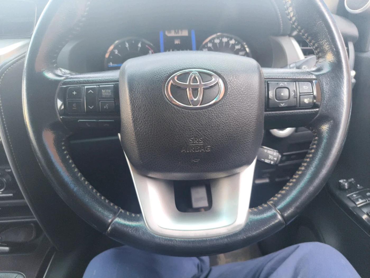 2018 Toyota Fortuner 2.8 4X2 MT, Diesel, Manual, 62,939 km, interior