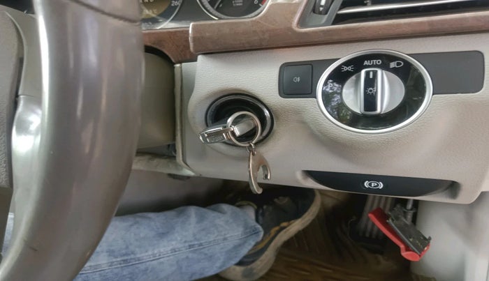 2012 Mercedes Benz E Class E 220 CDI ELEGANCE, Diesel, Automatic, 82,597 km, interior