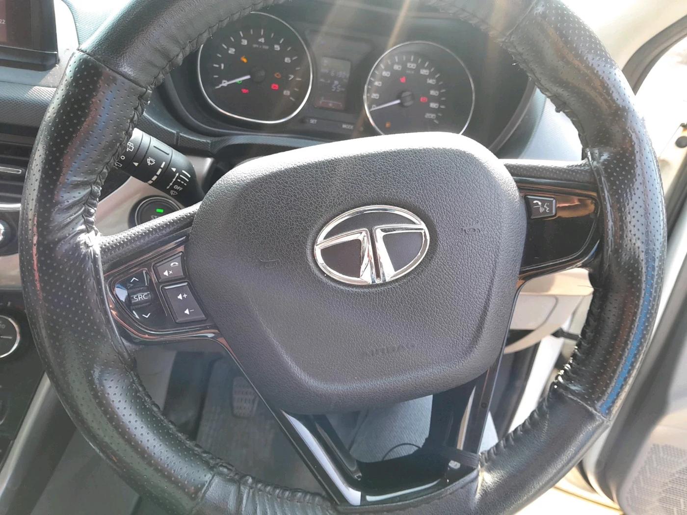 2019 Tata NEXON XZ PLUS PETROL, Petrol, Manual, 61,904 km, interior