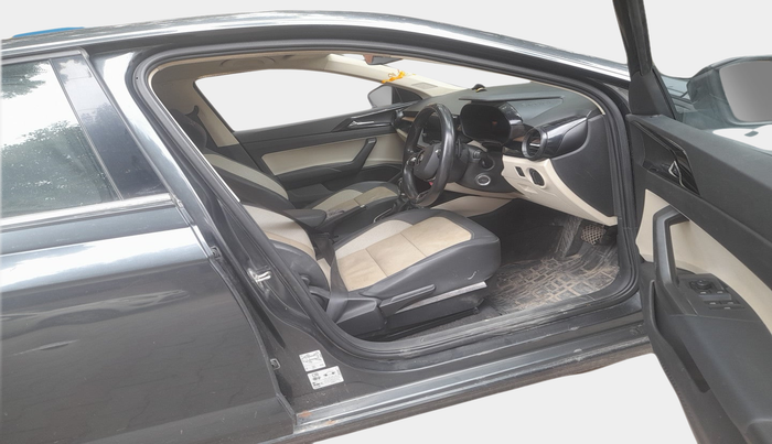 2023 Skoda SLAVIA STYLE 1.0L TSI AT, Petrol, Automatic, 57,129 km, interior