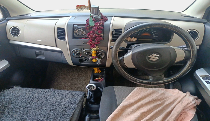 2015 Maruti Wagon R 1.0 LXI, Petrol, Manual, 41,625 km, interior