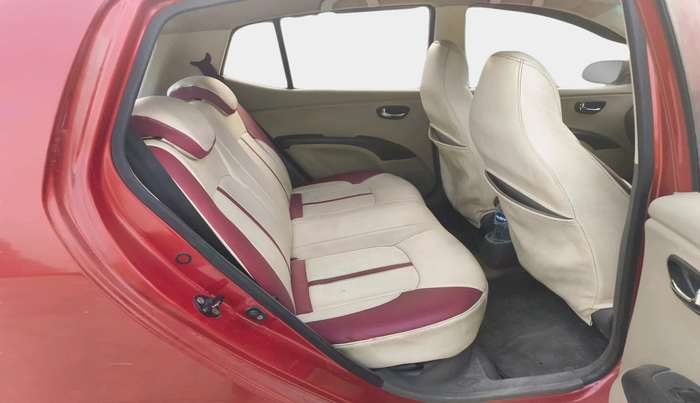 2012 Hyundai i10 SPORTZ 1.2, Petrol, Manual, 80,110 km, interior