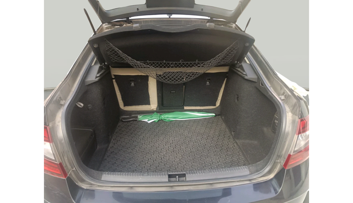 2017 Skoda Octavia 2.0 TDI L&K AT, Diesel, Automatic, 1,15,038 km, exterior