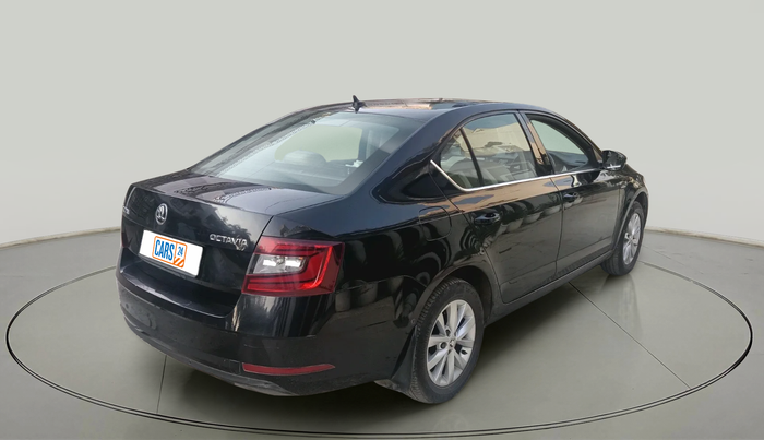 2017 Skoda Octavia 2.0 TDI L&K AT, Diesel, Automatic, 1,15,038 km, exterior