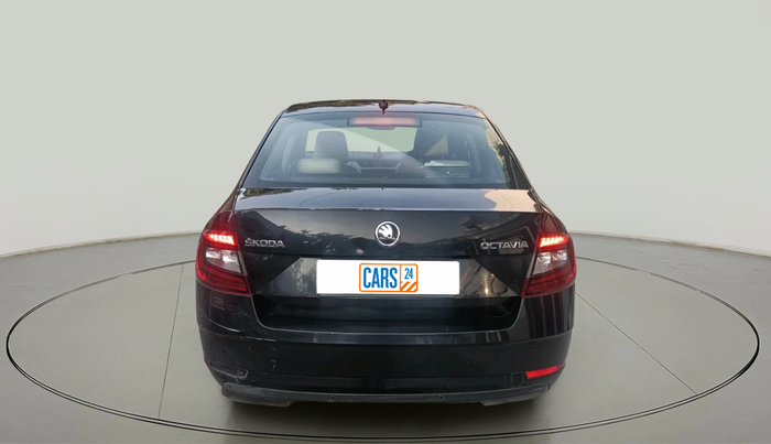 2017 Skoda Octavia 2.0 TDI L&K AT, Diesel, Automatic, 1,15,038 km, exterior